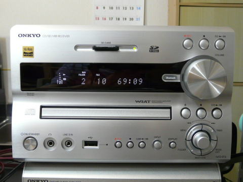 ONKYO CD/SD/USBレシーバーNFR-9TX 16年製 リモコン付き